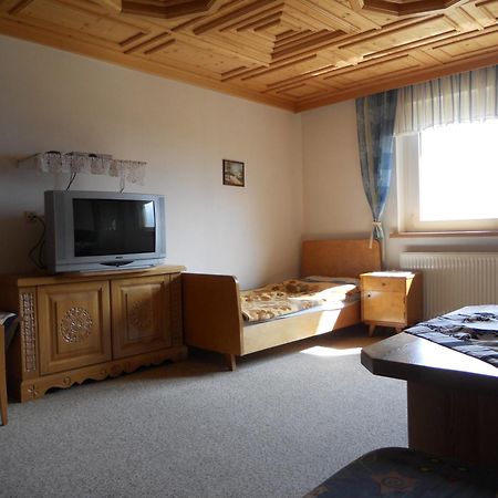 Ferienwohnungen/Holiday Apartments Lederer Reisach Eksteriør bilde